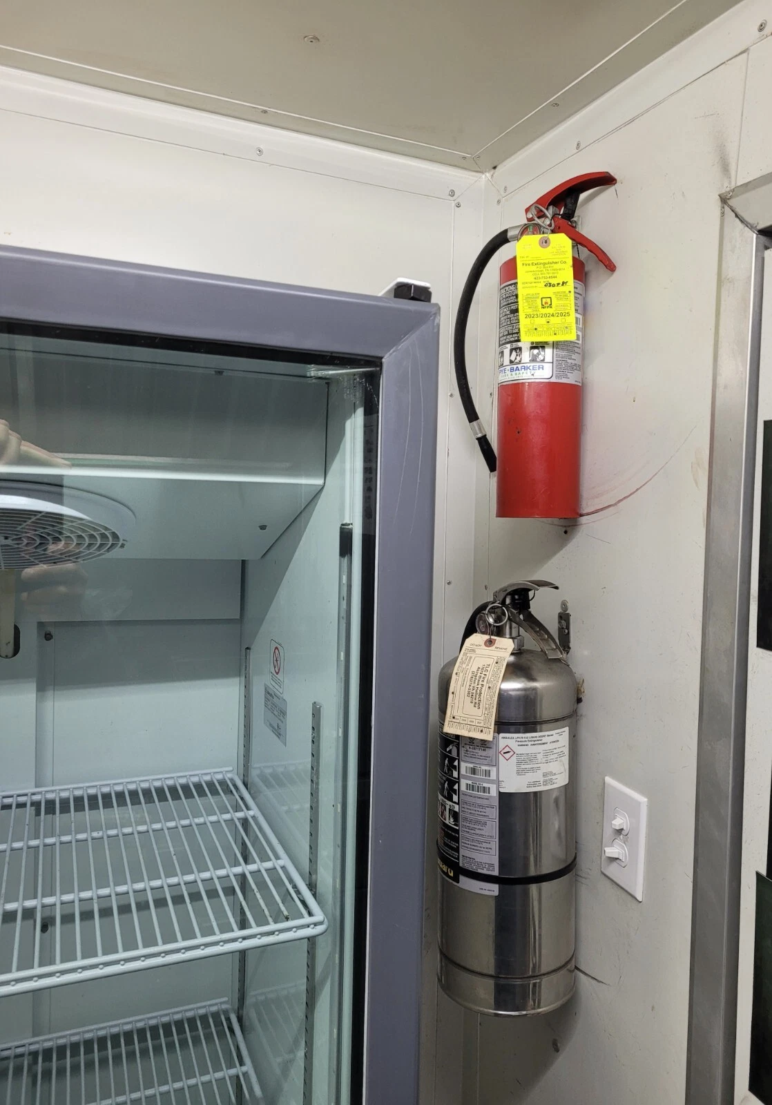 Turnkey-Ready 8×16 Food Concession Trailer 2022 – Food Truck Equipment Available - Image 6
