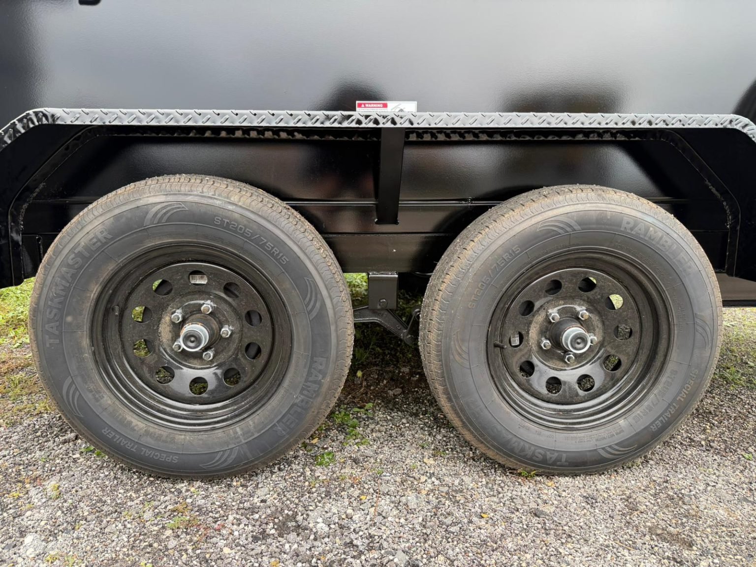 New 2026 AMP 6 x 10 Low Side Dump Trailer 7k GVWR - Image 2